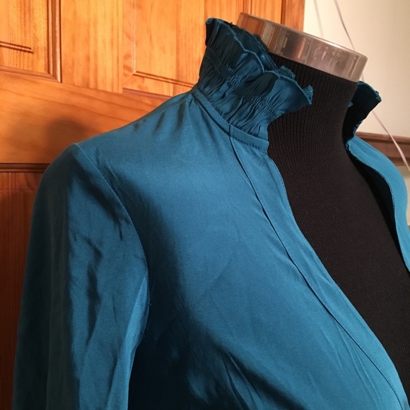 Diane Von Furstenberg Wrap Blouse Sz 2 - Picture 3 of 5